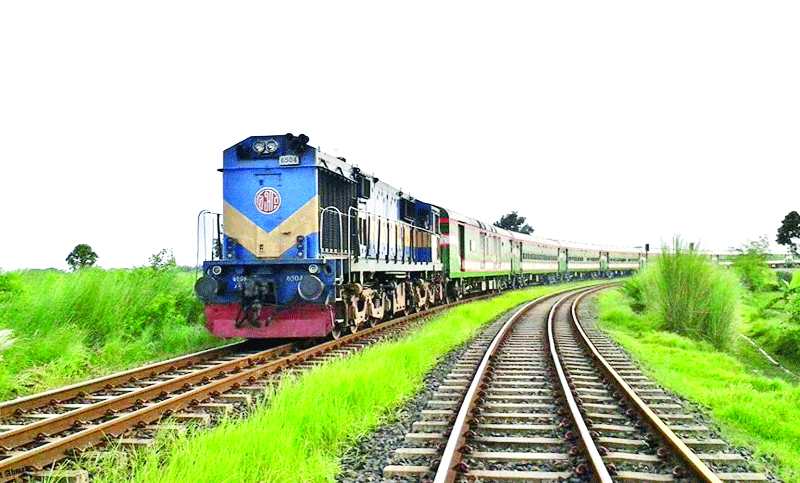 ঢাকা থেকে ১৫টি রুটের ট্রেনের ভাড়া যত বাড়ল