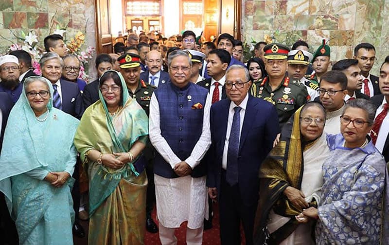 দেশে এই প্রথম কোন রাষ্ট্রপতিকে আনুষ্ঠানিক বিদায় জানালো বঙ্গভবন
