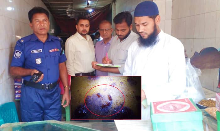 মিষ্টির পাত্রে তেলাপোকা, দোকানীকে জরিমানা