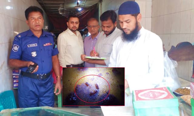 মিষ্টির পাত্রে তেলাপোকা, দোকানীকে জরিমানা