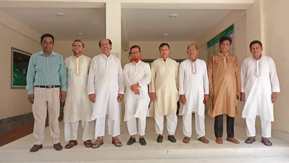 মাদারীপুরে ভিজিএফের চালের বরাদ্দ কম, গ্রহণ করেনি ইউপি চেয়ারম্যানরা