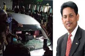 চাঁদপুরে সাবেক শিক্ষা প্রতিমন্ত্রী মিলনের গাড়িতে হামলা