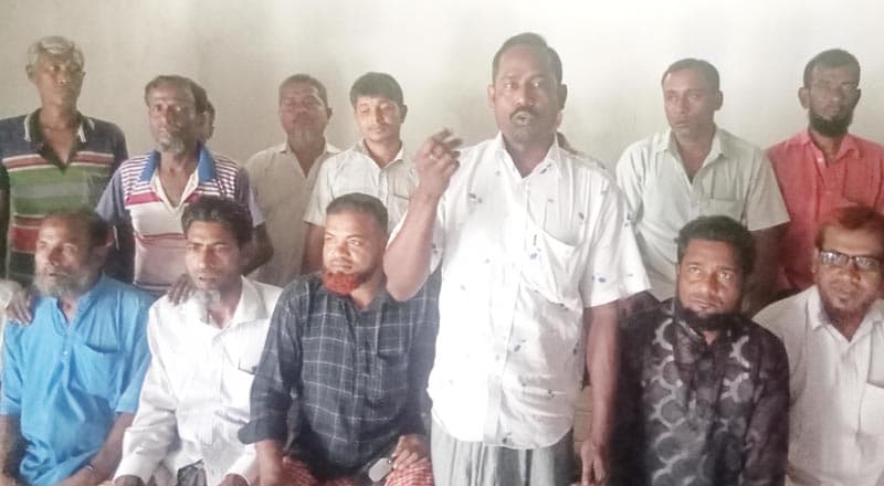 আশাশুনির আম ব্যবসায়ীদের রক্ষার আকুতি