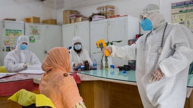 ভারতে গত ২৪ ঘণ্টায় তিন লক্ষাধিক রোগী শনাক্ত