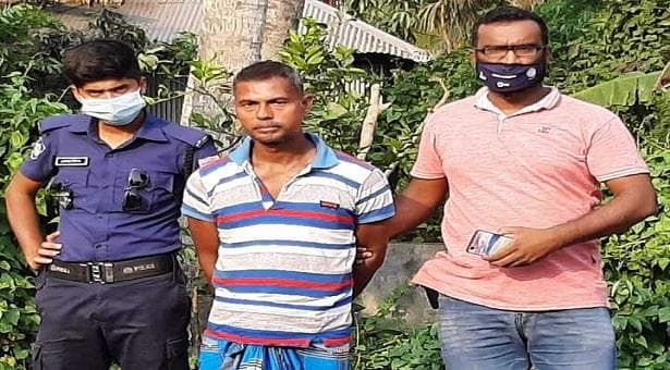 মাকে কুপিয়ে হত্যা কুলাংগার ছেলের