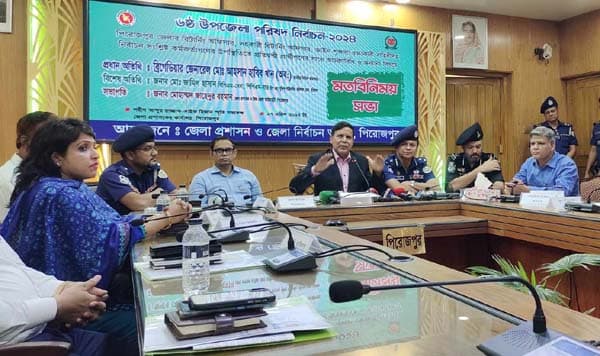 নির্বাচনে কোন ধরনের অনিয়ম করলে বিন্দুমাত্র ছাড় নয়: নির্বাচন কমিশনার