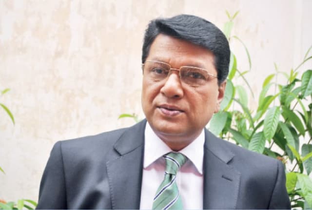 দ্বিতীয়বার টেস্টেও করোনা পজেটিভ নায়ক আলমগীর