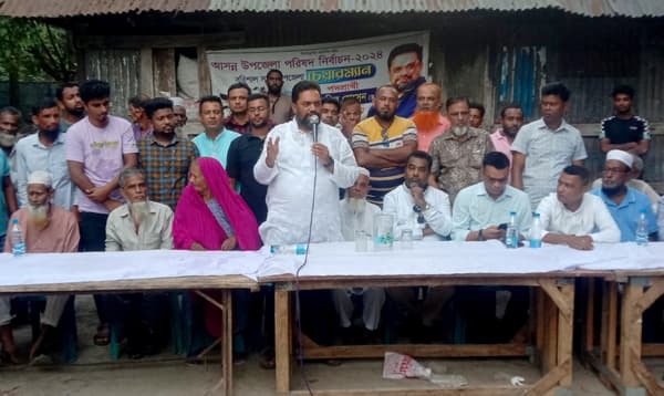 চেয়ারম্যান হিসেবে নয়, সেবক হিসেবে কাজ করতে চাই : এসএম জাকির