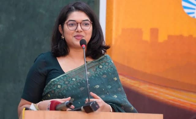 করোনায় আক্রান্ত চিফ হিট অফিসার বুশরা