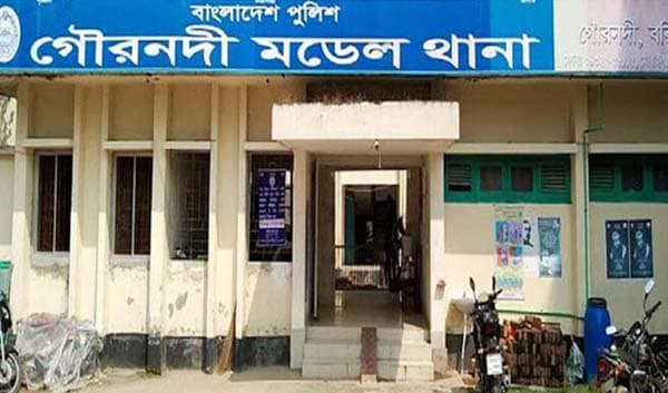 গৌরনদীতে বালুভর্তি ট্রলি চাঁপায় শিশু নিহত