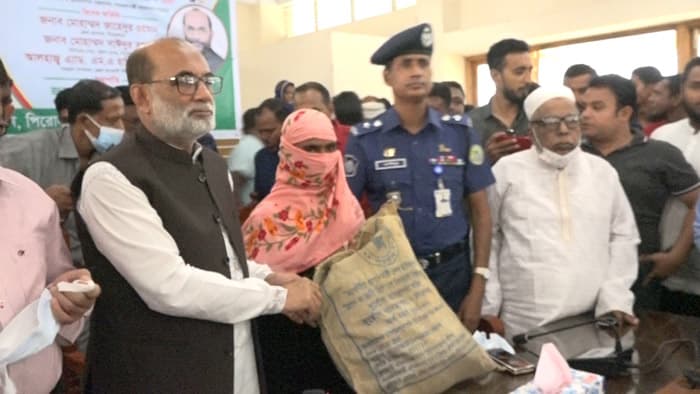 শেখ হাসিনার নেতৃত্বে বাংলাদেশ এগিয়ে যাবে : শ ম রেজাউল