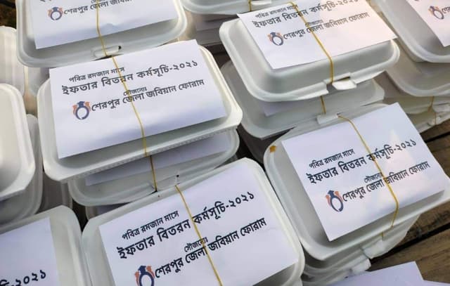 শেরপুর জেলা জবিয়ান ফোরামের উদ্যোগে ইফতার বিতরন