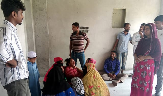 প্রেমিকাকে ভিডিও কলে রেখে ফটুবলারের আত্মহত্যা