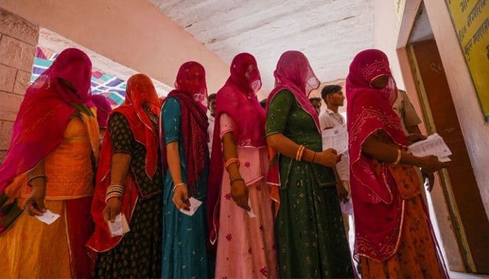 ভারতে লোকসভা নির্বাচনে তৃতীয় দফার ভোটগ্রহণ শুরু