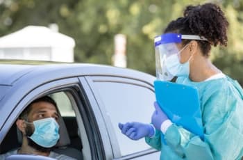 বিশ্বে করোনায় মৃত্যু ১০০৮, কমেছে শনাক্ত