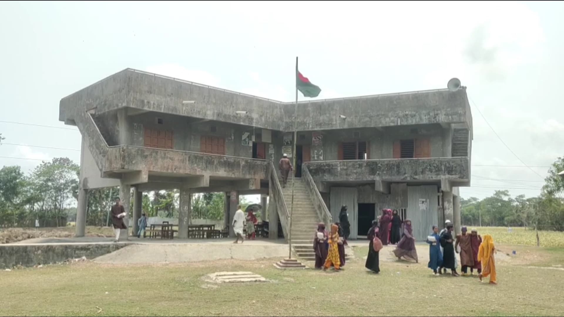 কলাপাড়ার আক্কেলপুর নুড়িয়া মাদ্রাসায় টাকা না দিলে মিলে না উপবৃত্তি