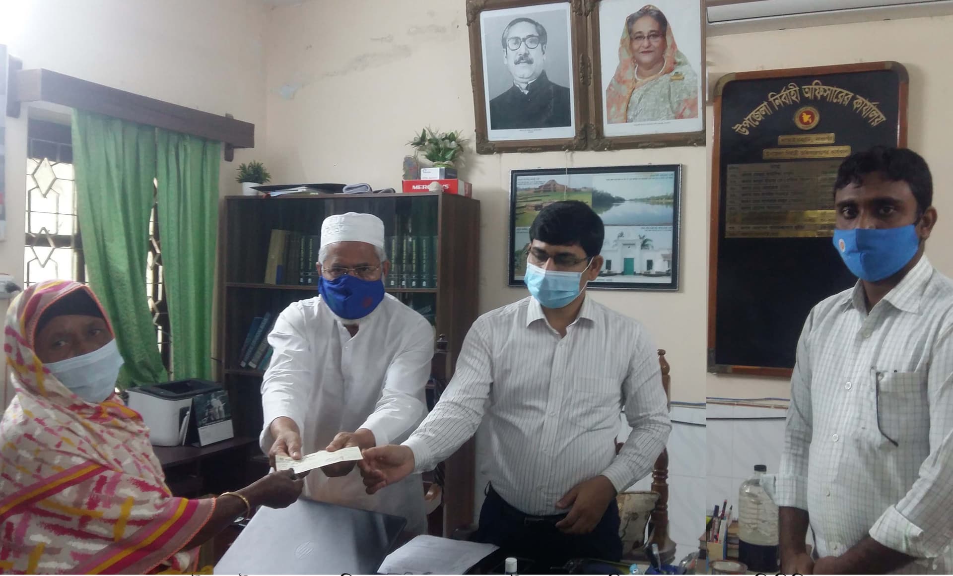 নওগাঁয় দূরারোগ্য রোগিদের অনুদানের চেক বিতরণ