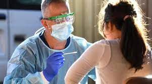 একদিনে করোনায় আক্রান্ত আরও ৩ লাখ, মৃত্যু হাজারের নিচে