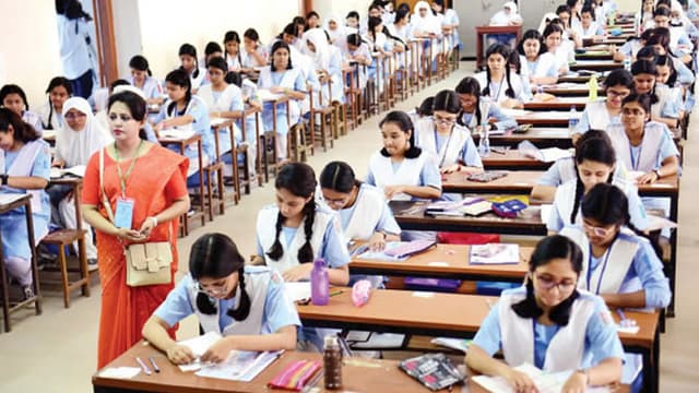 এসএসসি ও এইচএসসি পরীক্ষা নিয়ে নতুন প্রজ্ঞাপন