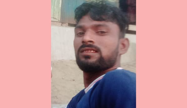 স্ত্রীর সাথে অভিমানে গলায় ফাঁস দিয়ে যুবকের আত্মহত্যা