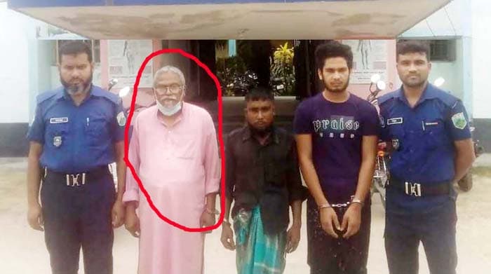 জাল দলিল নিয়ে নামজারী করতে এসে দলিল লেখক শ্রীঘরে