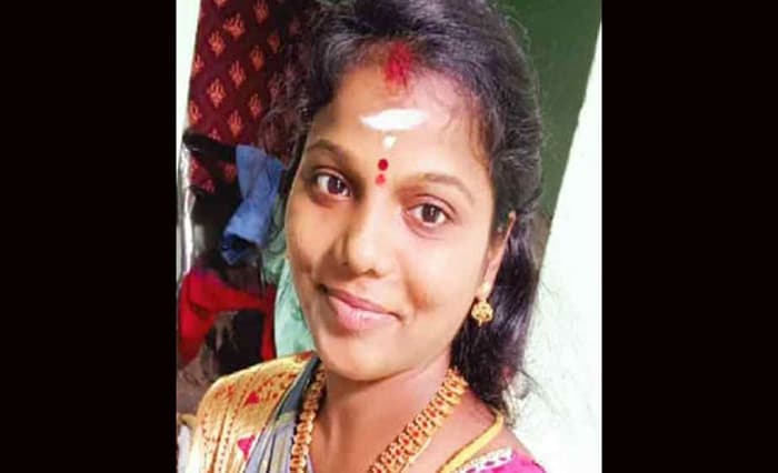 শ্বশুরবাড়িতে শৌচাগার না থাকায় নববধূর আত্মহত্যা!