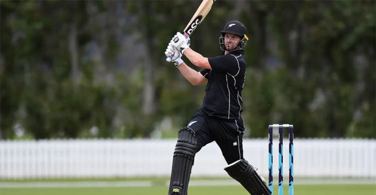 অভিমানে আন্তজার্তিক ক্রিকেটকে বিদায় বললেন মুনরো