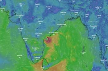 বিকেলের মধ্যে শক্তি হারাবে ঘূর্ণিঝড় ‘অশনি’