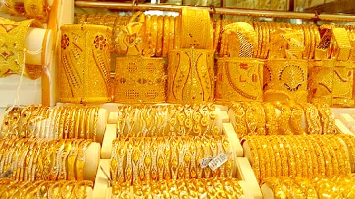 ভরিতে স্বর্ণের দাম কমলো ১১৬৬ টাকা
