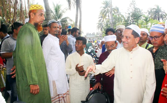 বিসিসি নির্বাচন: ভোটের মাঠে জটিল হচ্ছে নৌকার সমীকরণ