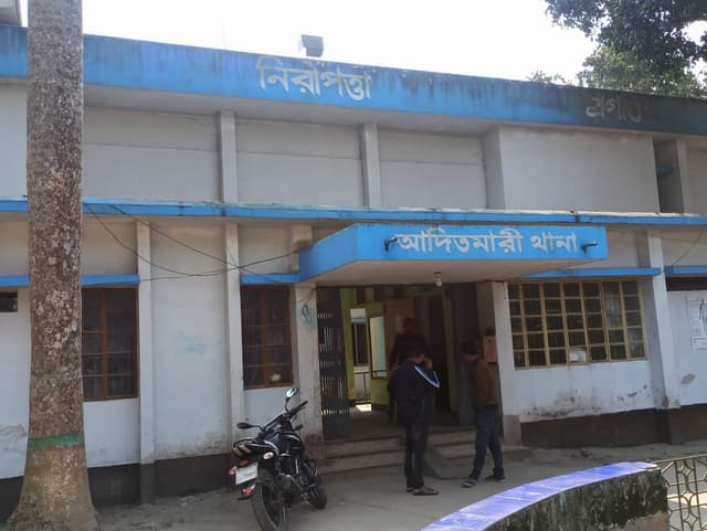 দেনমোহরের টাকা আত্মসাতের অভিযোগ মাতব্বরদের বিরুদ্ধে