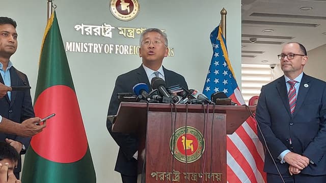 বিশ্বাস পুনর্নির্মাণের জন্য আমি বাংলাদেশ সফর করছি: লু