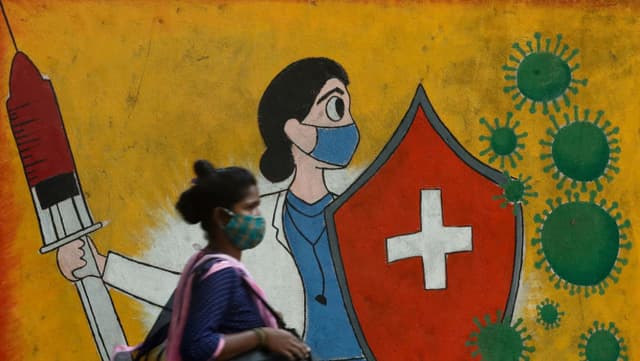 ভারত থেকে আসা ৪ জনের করোনা শনাক্ত!