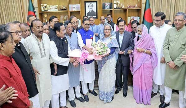 আমার সব শক্তি-সাহস মা-বাবার কাছ থেকে পেয়েছি: প্রধানমন্ত্রী