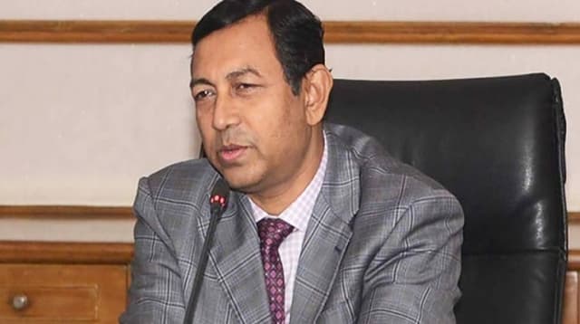 হাইকোর্টে ক্ষমা চাইলেন রাজউক চেয়ারম্যান