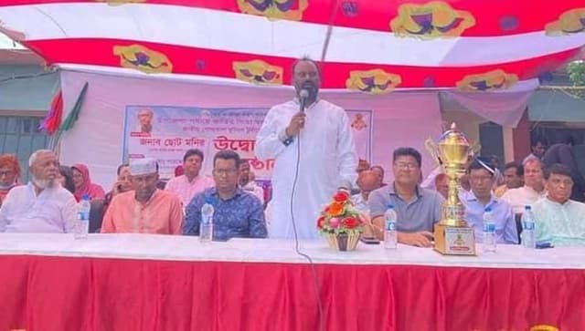 গোপালপুরে বঙ্গবন্ধু গোল্ডকাপ ফুটবল টুর্নামেন্টের উদ্বোধন