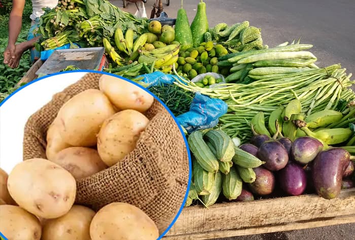 বরিশালে উর্ধ্বমুখী বাজারে ক্রেতাদের ভরসা আলু!