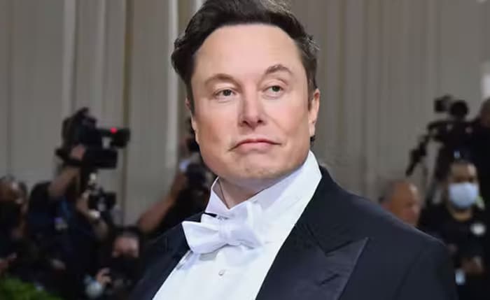 উত্থিত পুরুষাঙ্গ প্রদর্শন করে ঘোড়া কিনে দেয়ার প্রস্তাব !