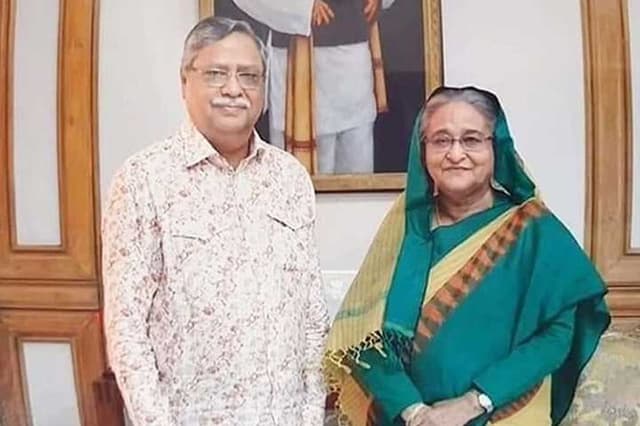 বঙ্গভবনে প্রধানমন্ত্রী