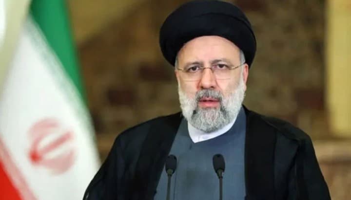 হেলিকপ্টার বিধ্বস্ত: খোঁজ পাওয়া যাচ্ছে না ইরানের প্রেসিডেন্টের