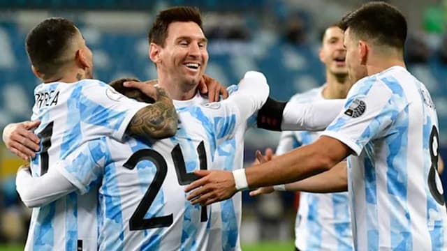 ইতালির বিপক্ষে আর্জেন্টিনার চূড়ান্ত দল ঘোষণা