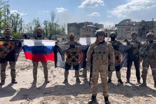 রাশিয়ার দখলে বাখমুত, সৈন্যদের পুরস্কারের ঘোষণা পুতিনের