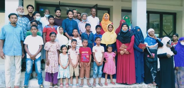 দেবীদ্বারে পথহারাদের আলোর পাঠশালা