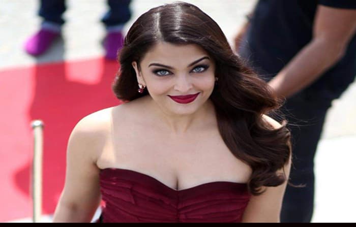 আবার মা হচ্ছেন ঐশ্বরিয়া ? কান-এ ফাঁস !