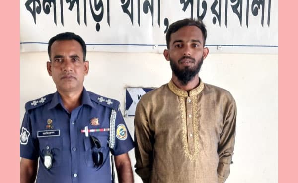 প্রতিমা ভাঙচুর ও স্বর্ণের চোখ চুরি মামলার প্রধান আসামি গ্রেফতার