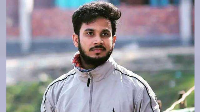 প্রেমিকাকে ভিডিও কলে রেখে ফাঁস নিল যুবক