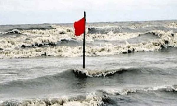 ঘূর্ণিঝড় রেমাল : বিপদ সংকেত বেড়ে ৭