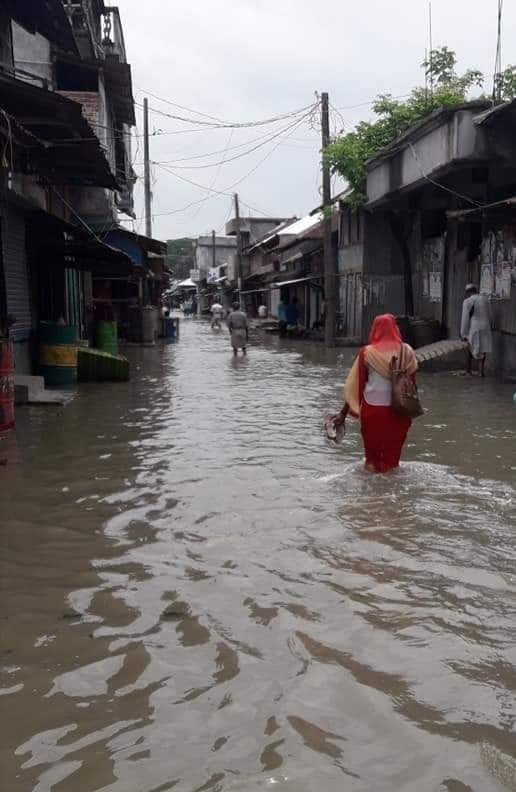 বেতাগীতে আশ্রয় কেন্দ্রে যাওয়ার পথে শিশুর মৃত্যু