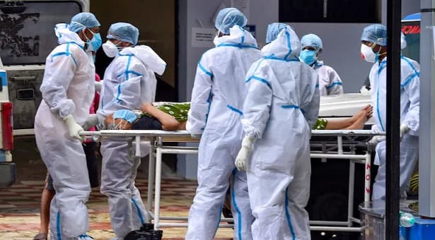 বিশ্বে করোনার তাণ্ডবে বেড়েছে মৃত্যু, কমেছে আক্রান্ত