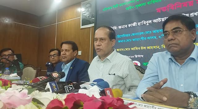 আইনশৃঙ্খলা পরিস্থিতির ব্যত্যয় ঘটলে, বাহিনীকে দায় নিতে হবে: সিইসি